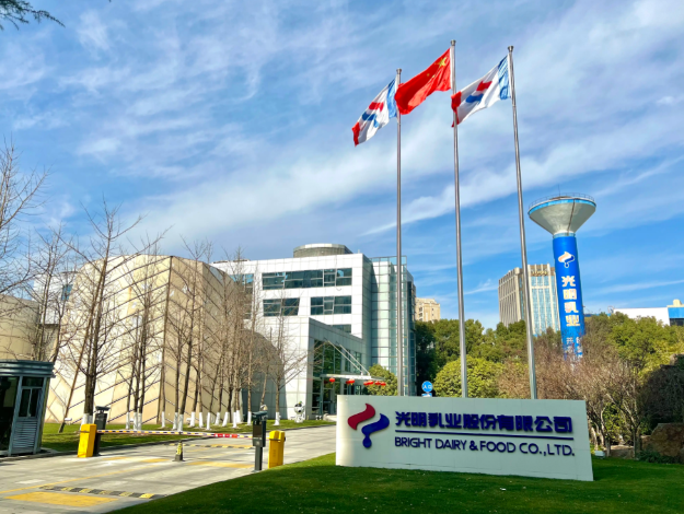 营收利润连跌4年、净利率破0.5%,这一乳业巨头何时止跌?