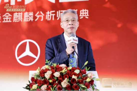 中泰国际李迅雷:AI不是泡沫,但中国企业崛起需靠应用落地